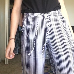 Loose pants